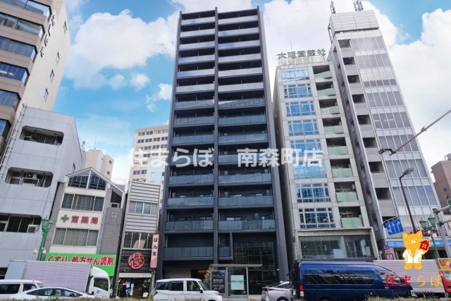 建物外観　「見ないで終わるには、惜しすぎる。」