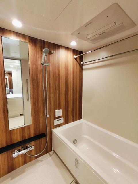 バス・シャワールーム　追い焚き機能　浴室乾燥機