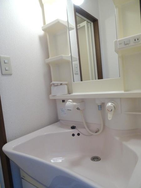 洗面設備　★シャンドレ付き独立洗面★