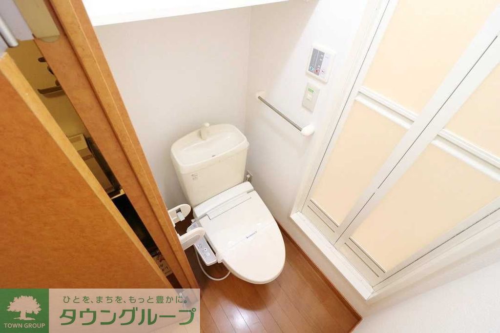 トイレ　トイレ