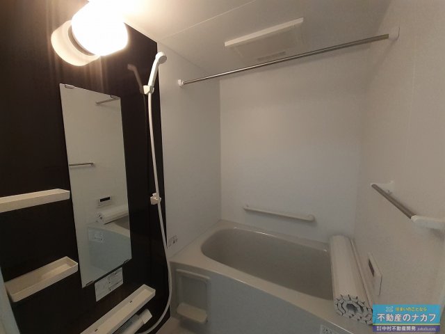 バス・シャワールーム　※同タイプの部屋写真です