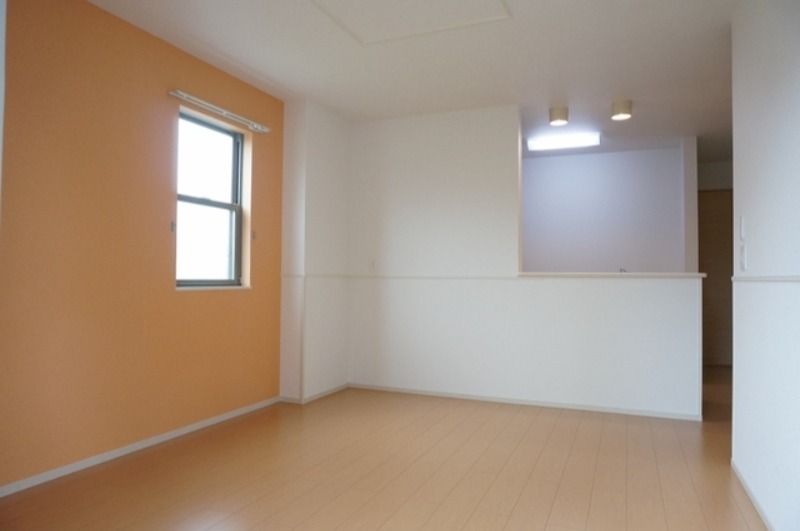 居室・リビング　図面と現状に相違がある場合には現状を優先