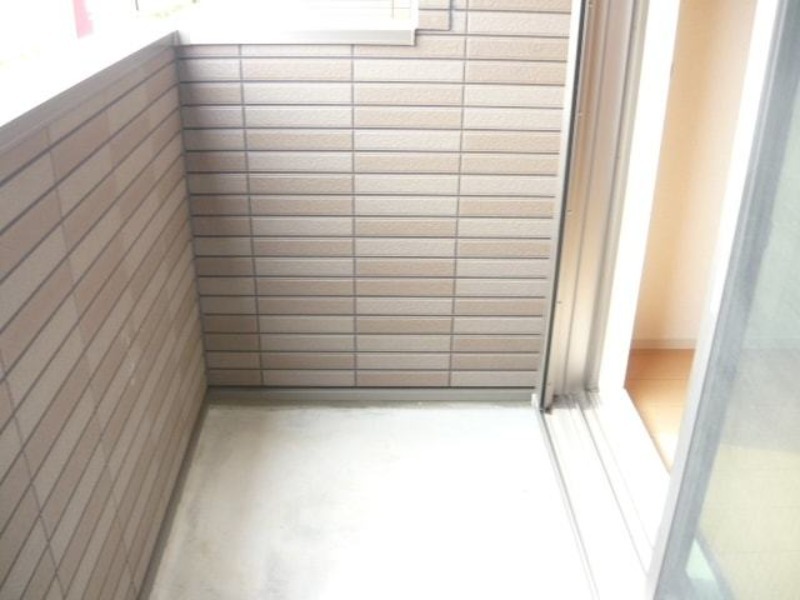 バルコニー　図面と現状に相違がある場合には現状を優先