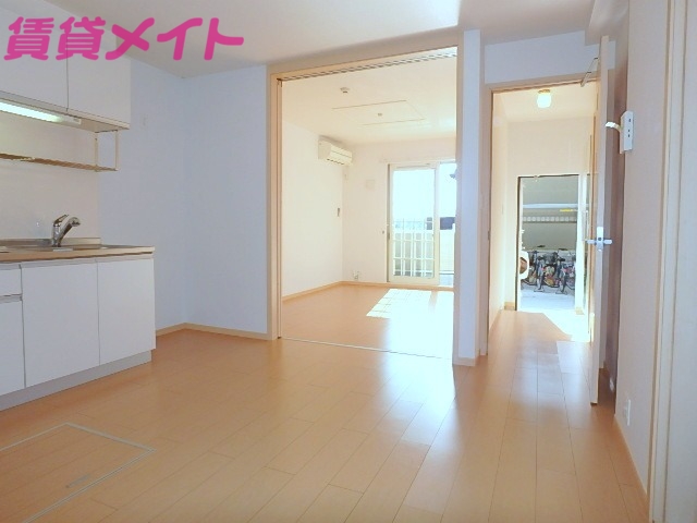 居室・リビング　同型タイプ画像