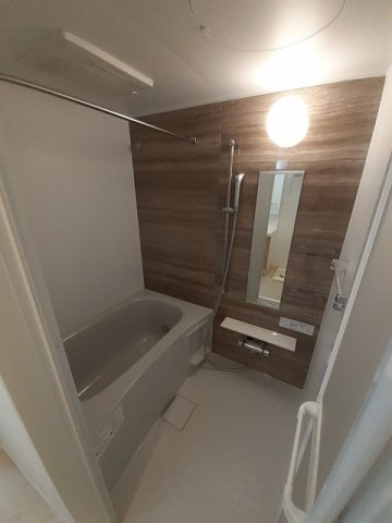 バス・シャワールーム　お風呂で日々の疲れを落としましょう