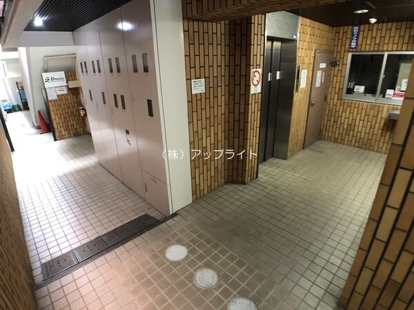 その他共有部分　エレベーター付近