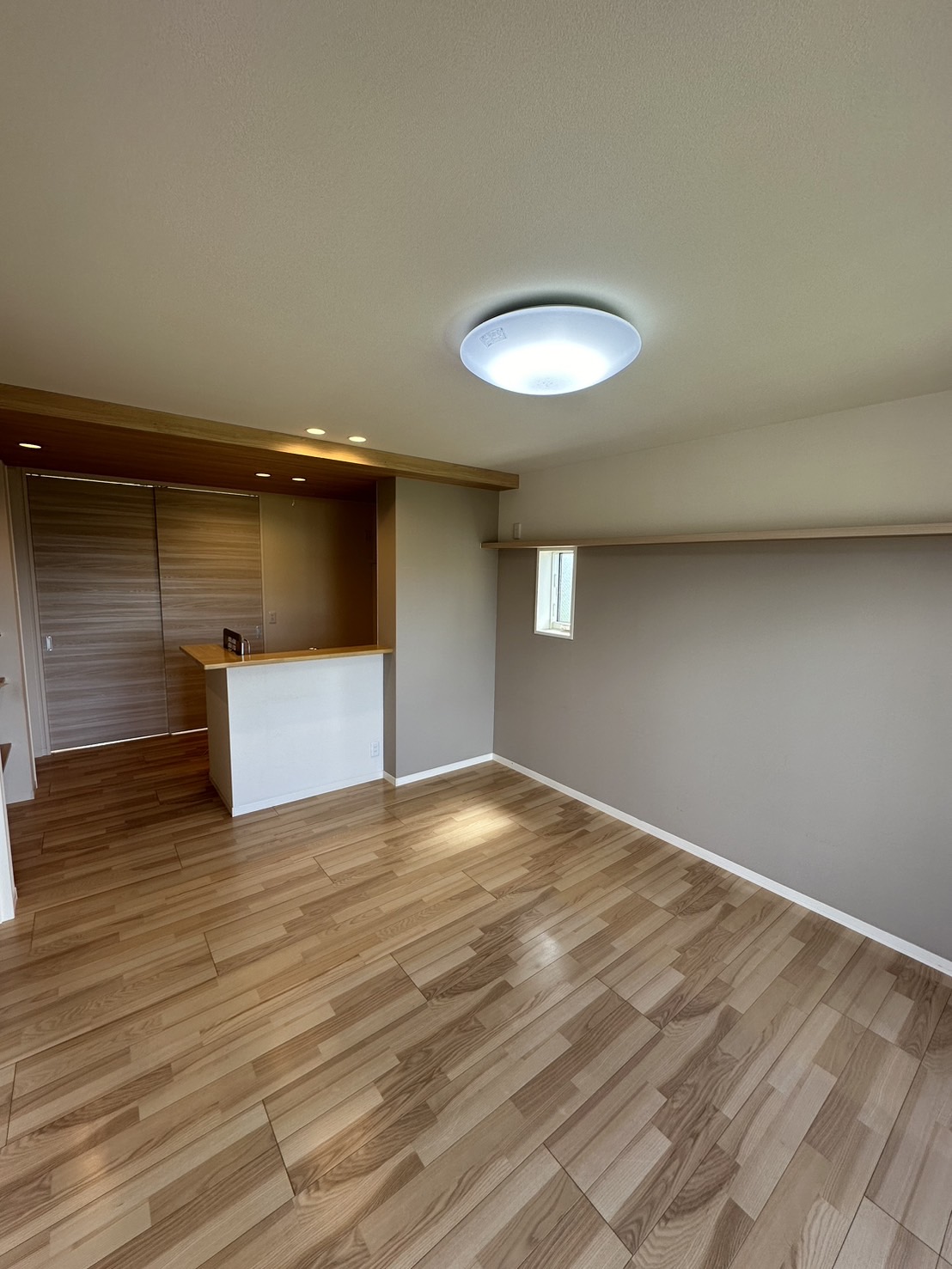 居室・リビング　リビング