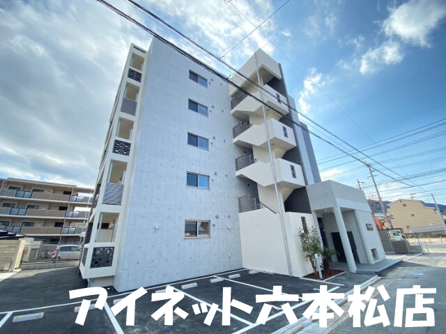 建物外観　おしゃれな外観です。