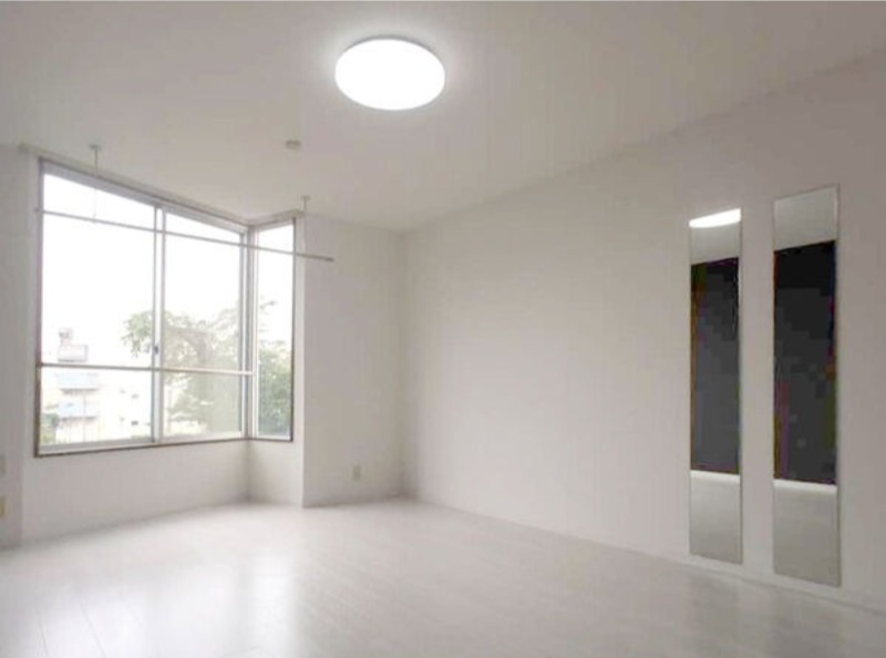 居室・リビング　図面と現状に相違がある場合には現状を優先