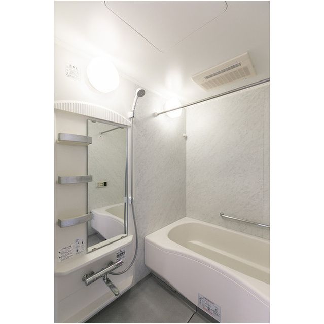 バス・シャワールーム　※同部屋タイプ写真転用