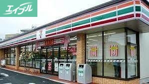 コンビニ　セブンイレブン倉敷上富井店（コンビニ）まで461m