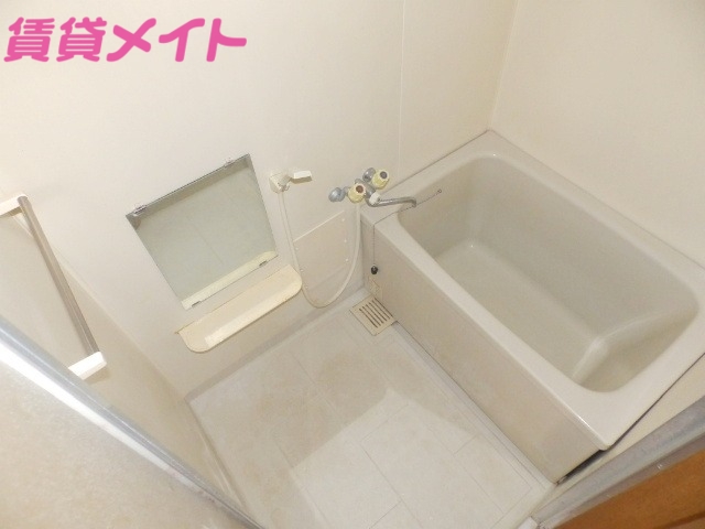 バス・シャワールーム　同物件別室写真