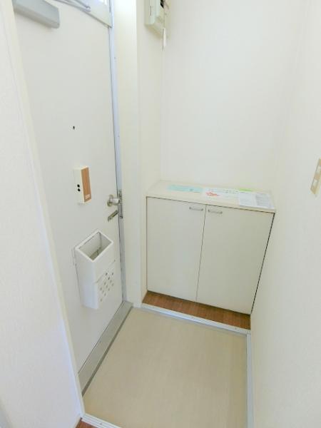 玄関　写真は別のお部屋のイメージです