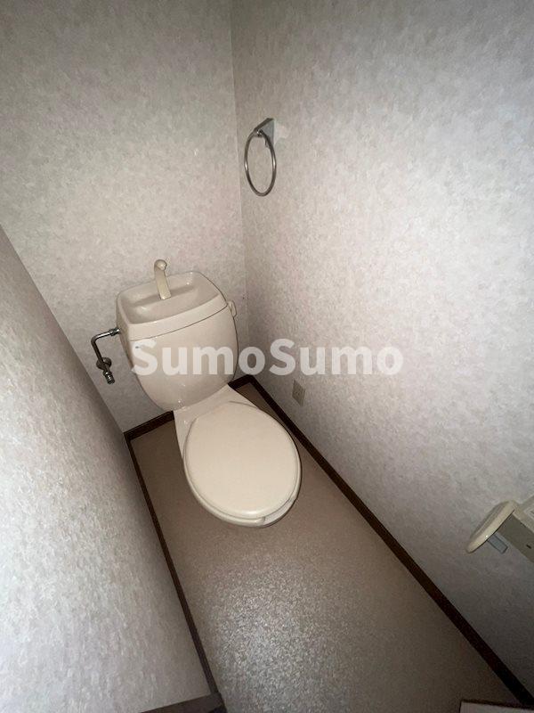 トイレ　ゆったりとした空間のトイレです