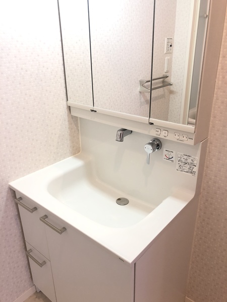 洗面設備　シャンプードレッサー