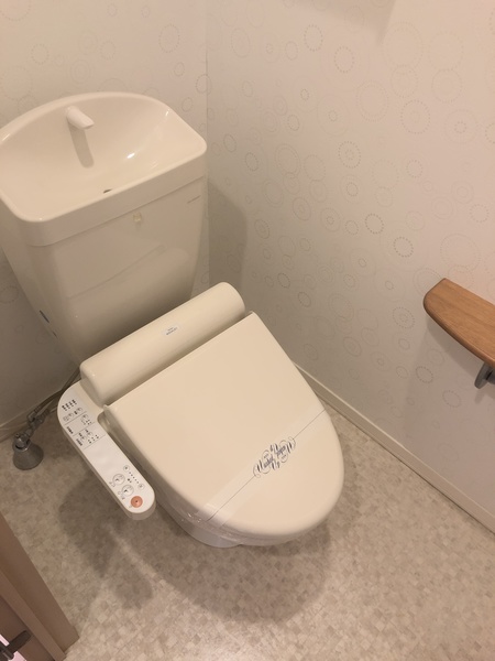 トイレ　ウォシュレット