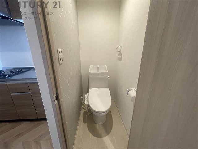 トイレ　暖房便座付きのトイレです♪