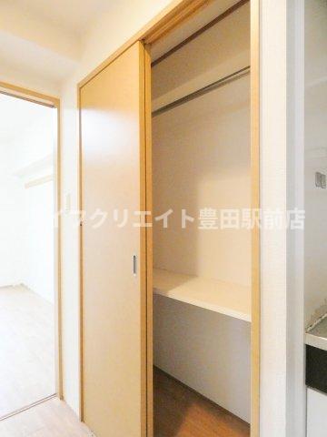 収納　※別号室のイメージ写真です。