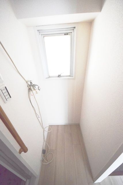 玄関　★室内洗濯機置き場です★