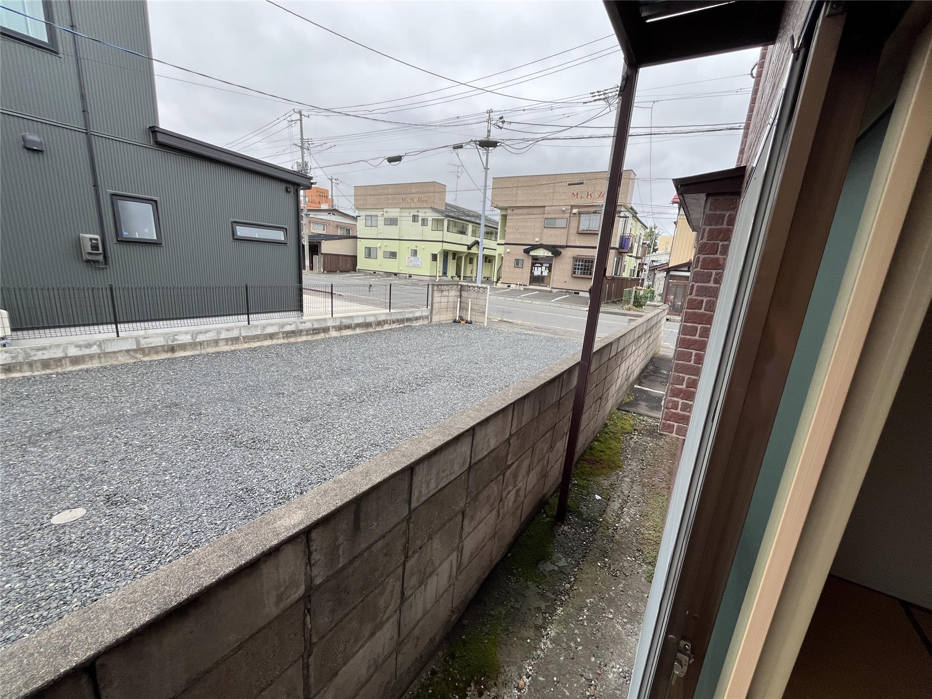 バルコニー　バルコニー
