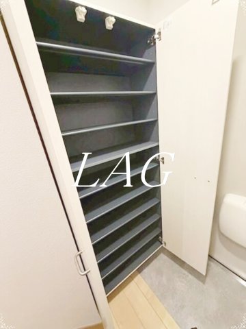 玄関　玄関です。