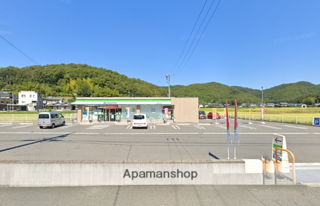 コンビニ　ファミリーマート瀬戸江尻店（コンビニ）まで2417m