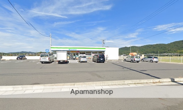 コンビニ　ファミリーマート 山陽インター店（コンビニ）まで2351m
