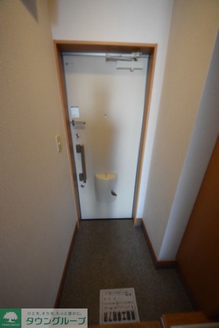 玄関　お部屋探しは【タウンハウジング蘇我店】にお任せ下さい♪