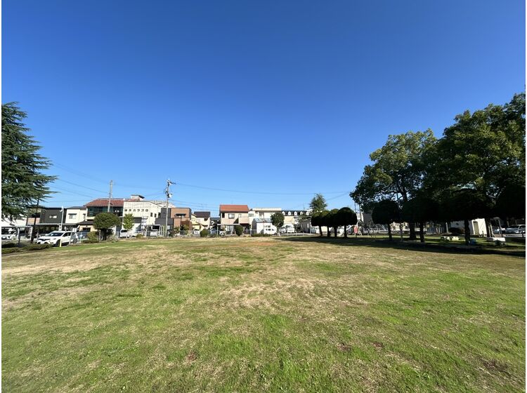 公園　西方東公園（公園）まで1312m