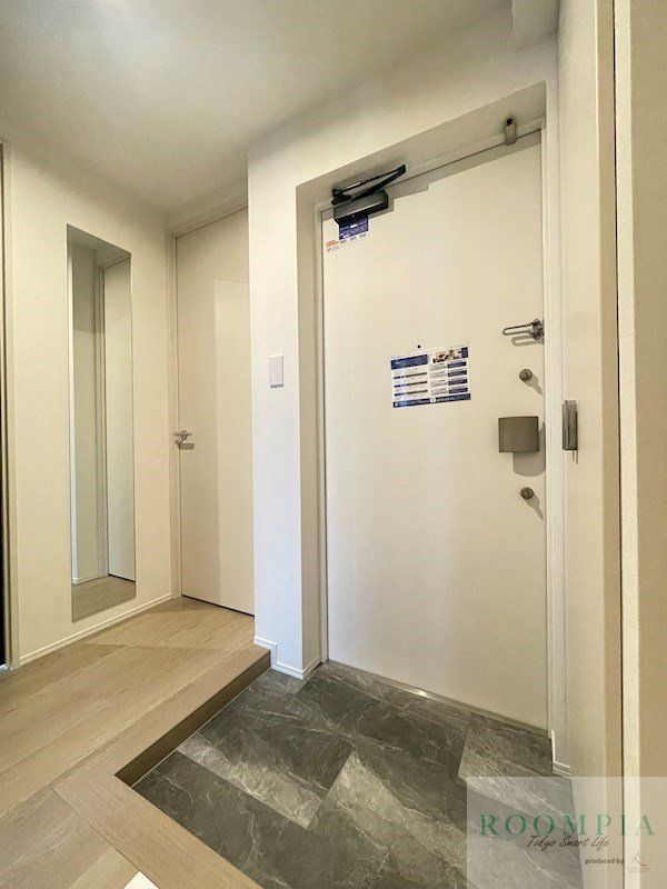 玄関　玄関