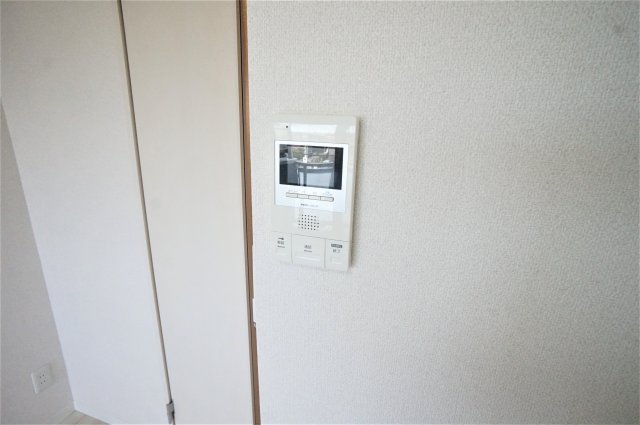 セキュリティ　急な来客でもＴＶモニターホンで安心ですね