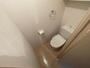 トイレ　こちらはトイレです。清潔感があり、安心して使用できます。