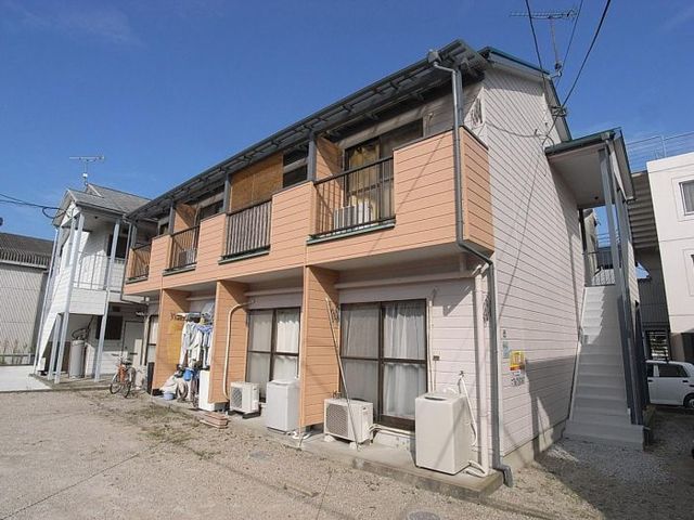 建物外観　陽当たり良好♪