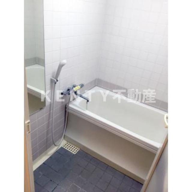 バス・シャワールーム　日々の疲れを癒すお風呂付です