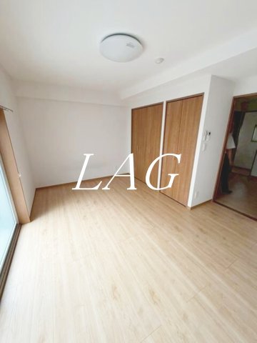 居室・リビング　洋室のお部屋です。