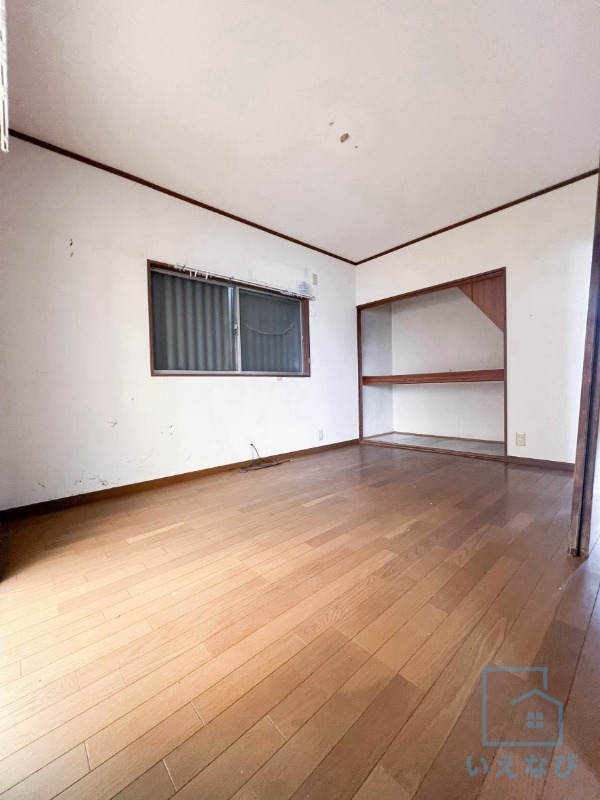 羽曳野市東阪田戸建ての居間写真