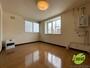 居室・リビング　明るいお部屋は気持ちよく過ごせそうですね。