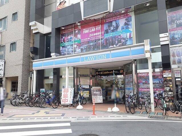 コンビニ　ローソン東大宮駅西口店（コンビニ）まで640m