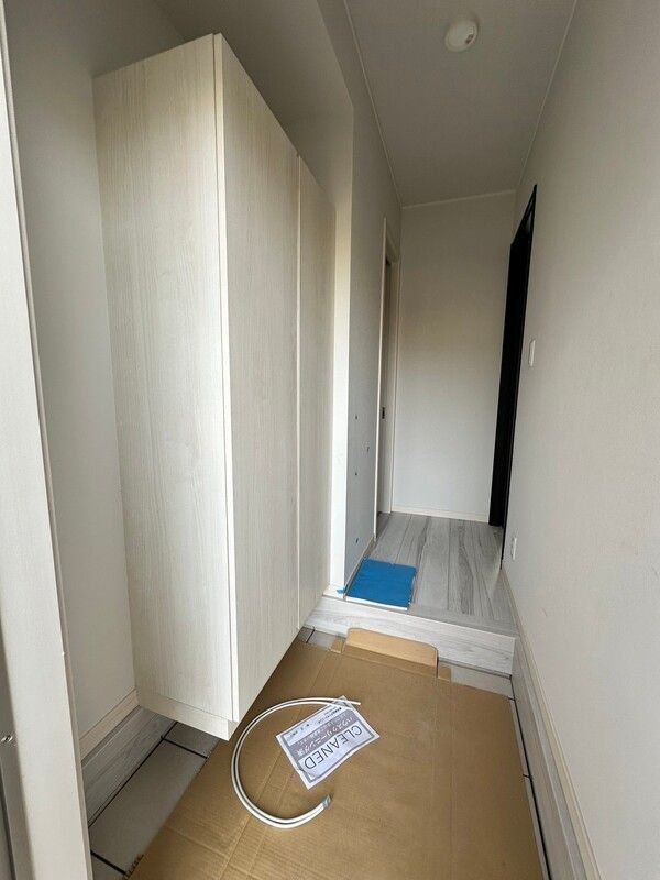 玄関　※同建物別号室参考※