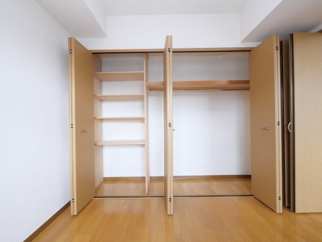 収納　ウォークインクローゼットです☆