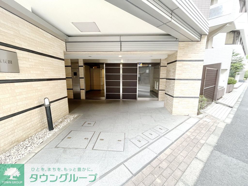 エントランス　エントランス