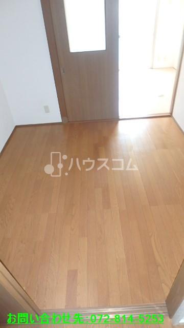 京阪本線 寝屋川市駅 徒歩15分 4階建 築42年の内装写真
