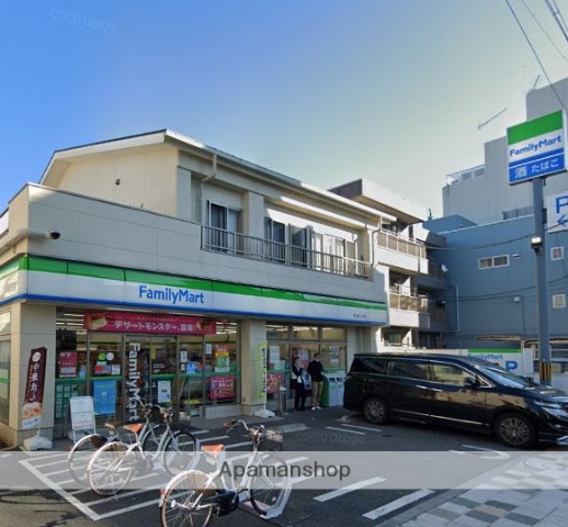 コンビニ　ファミリーマート（コンビニ）まで679m