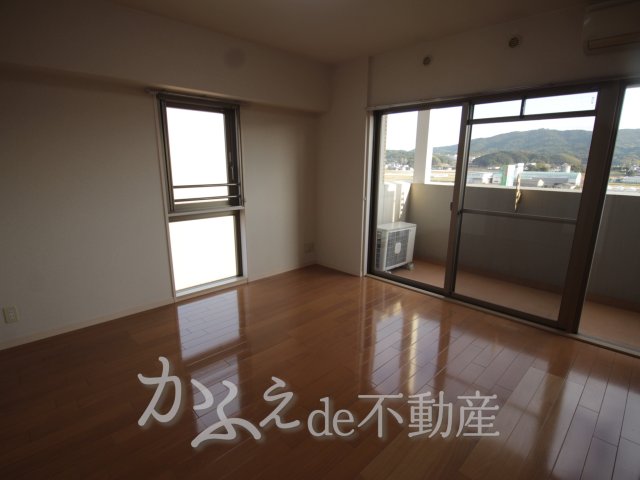 居室・リビング　※現況優先