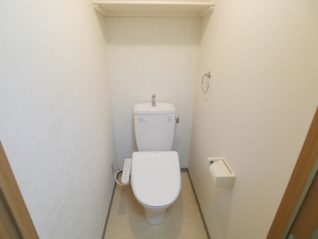 トイレ　※別部屋参考写真・現況優先※