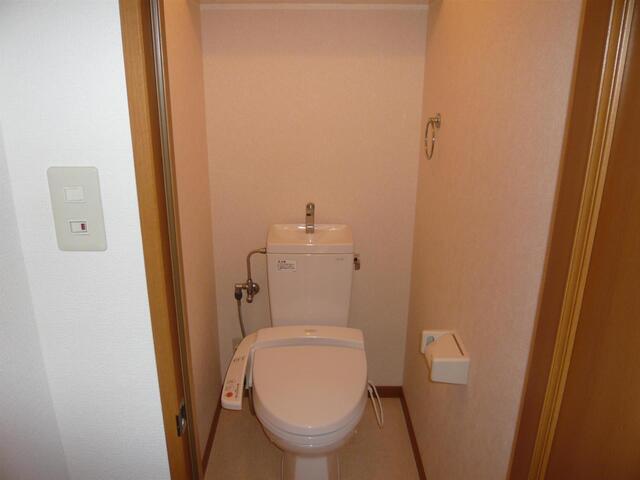 ハッピーヒルズIのトイレ写真