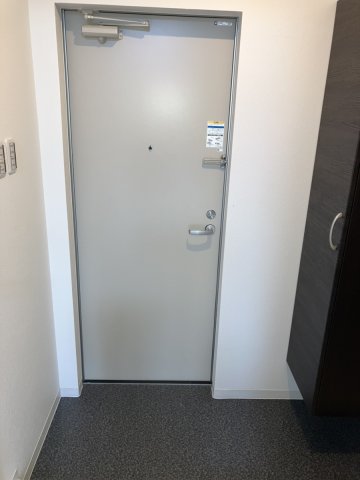 ジーメゾン新在家の玄関写真