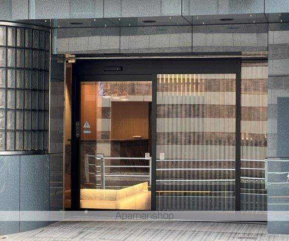 病院　新富奏皮フ形成クリニック（病院）まで241m