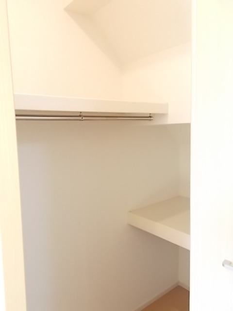 収納　図面と現状に相違がある場合には現状を優先