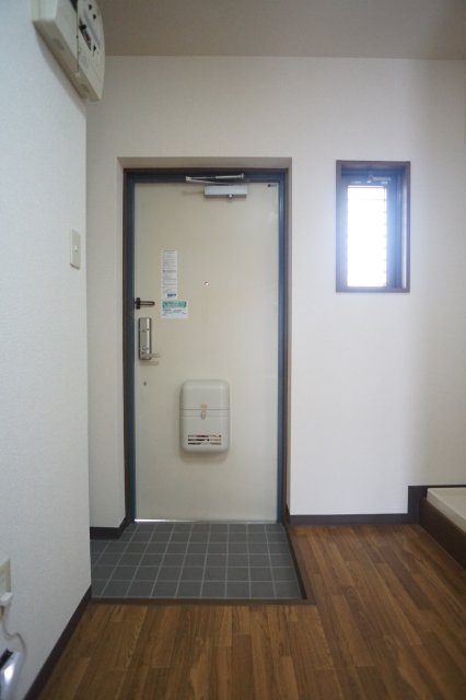 ALSACEの玄関写真